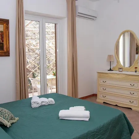 Casa Monika * Lacco Ameno (Isola d'Ischia)