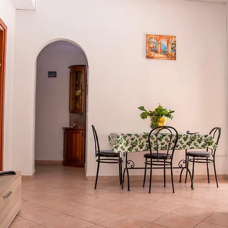 Casa Monika